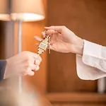 Du Parc Hotel 4*