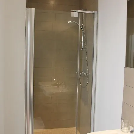 فندق Du Parc 4*