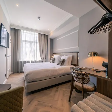 Du Parc فندق 4*