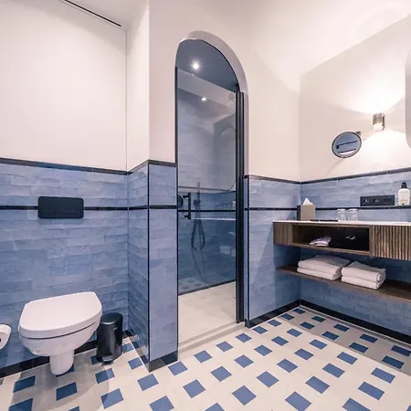 فندق Du Parc 4*