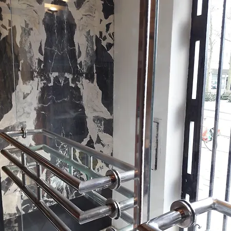 Hotel Du Parc 4*