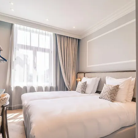 Hotel Du Parc 4*