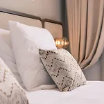 Du Parc Hotel 4*