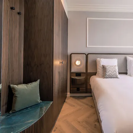 デュ パルク 4* オステンド